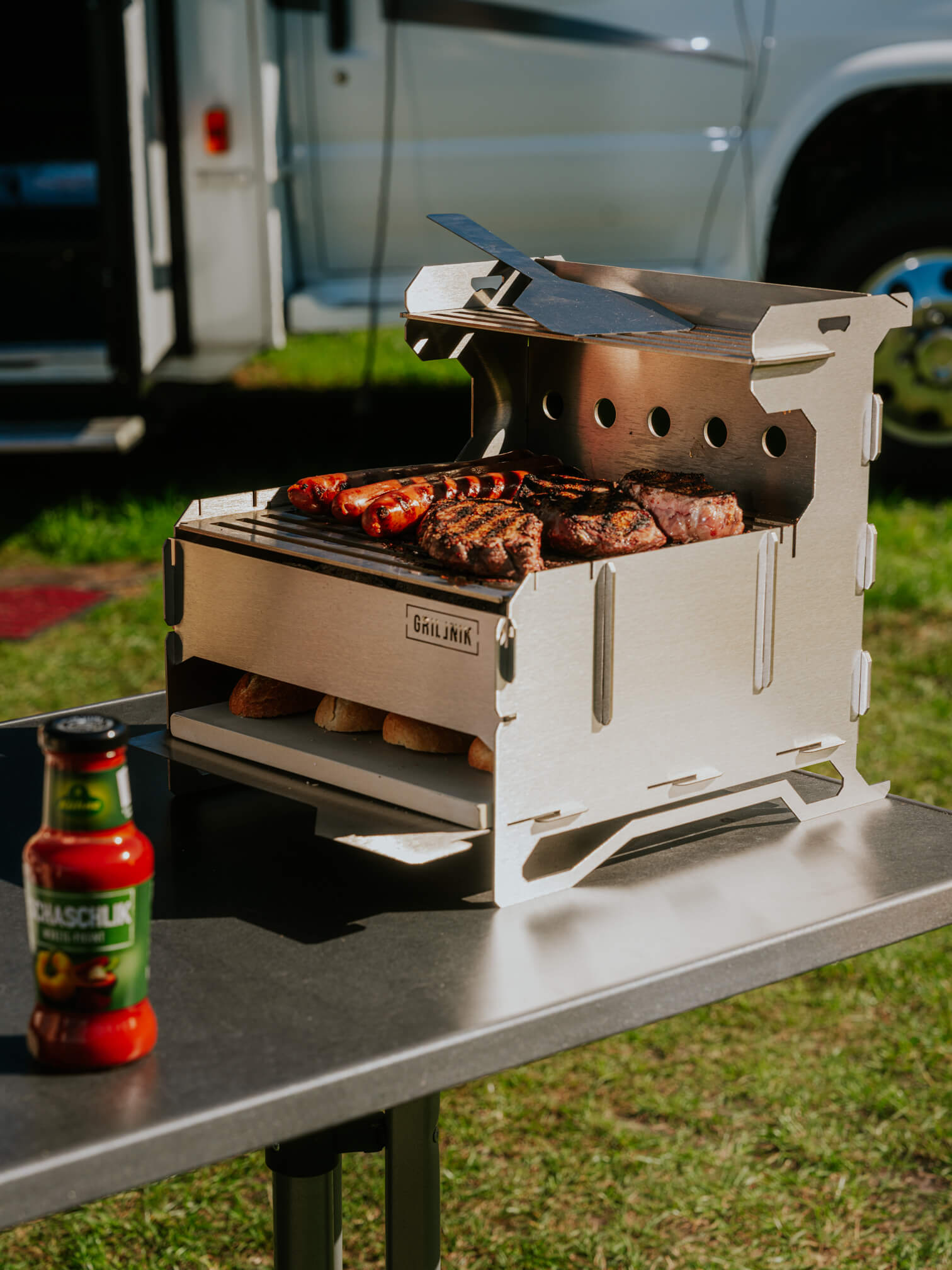 GrillNik Pro Set 8 in 1 Outdoorgrill mit Pizzafunktion & Zubehör – Bild 2